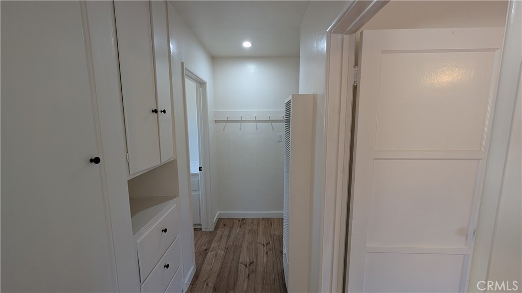 1601 N Flower Street