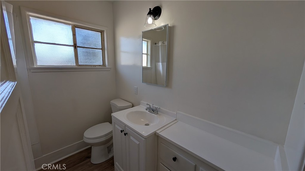 1601 N Flower Street