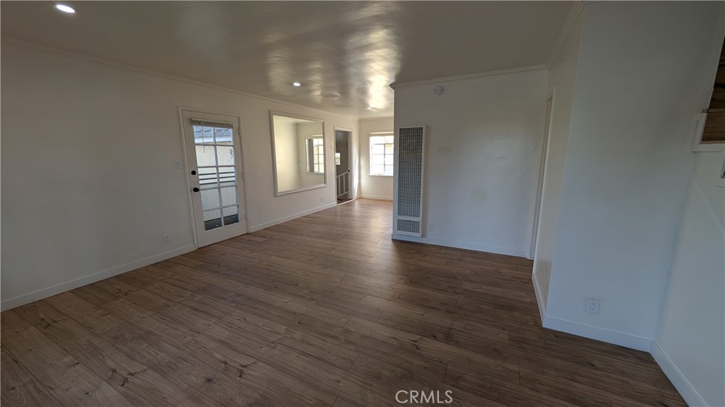 1601 N Flower Street