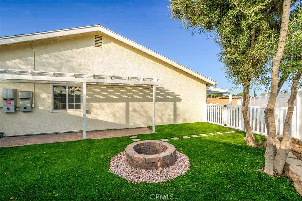 7025 Vista Del Verde