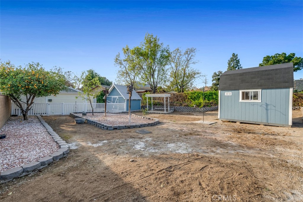 7025 Vista Del Verde