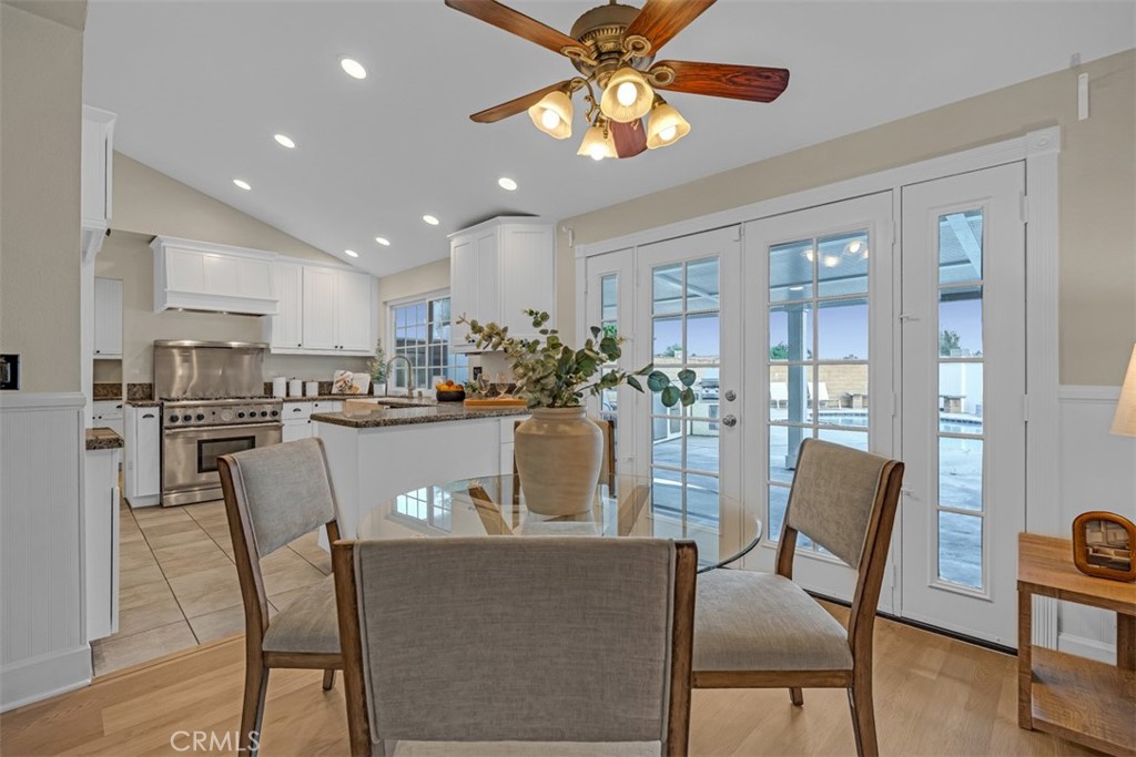 7025 Vista Del Verde