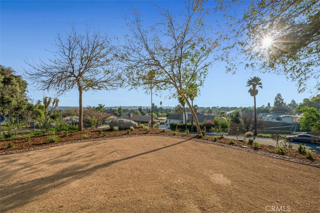 7025 Vista Del Verde