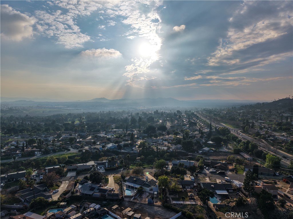 7025 Vista Del Verde