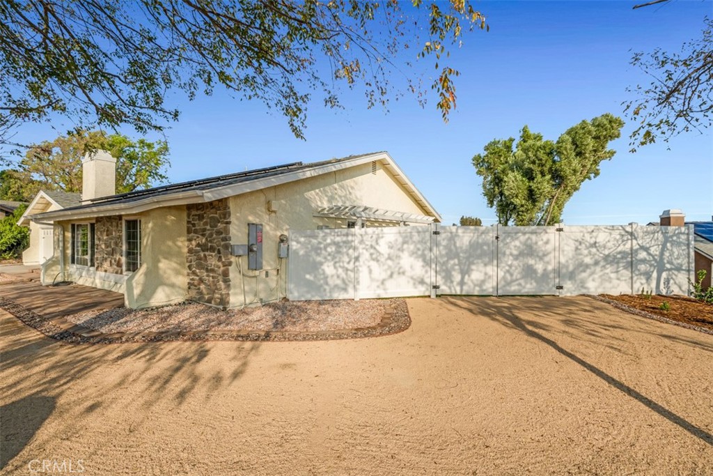 7025 Vista Del Verde