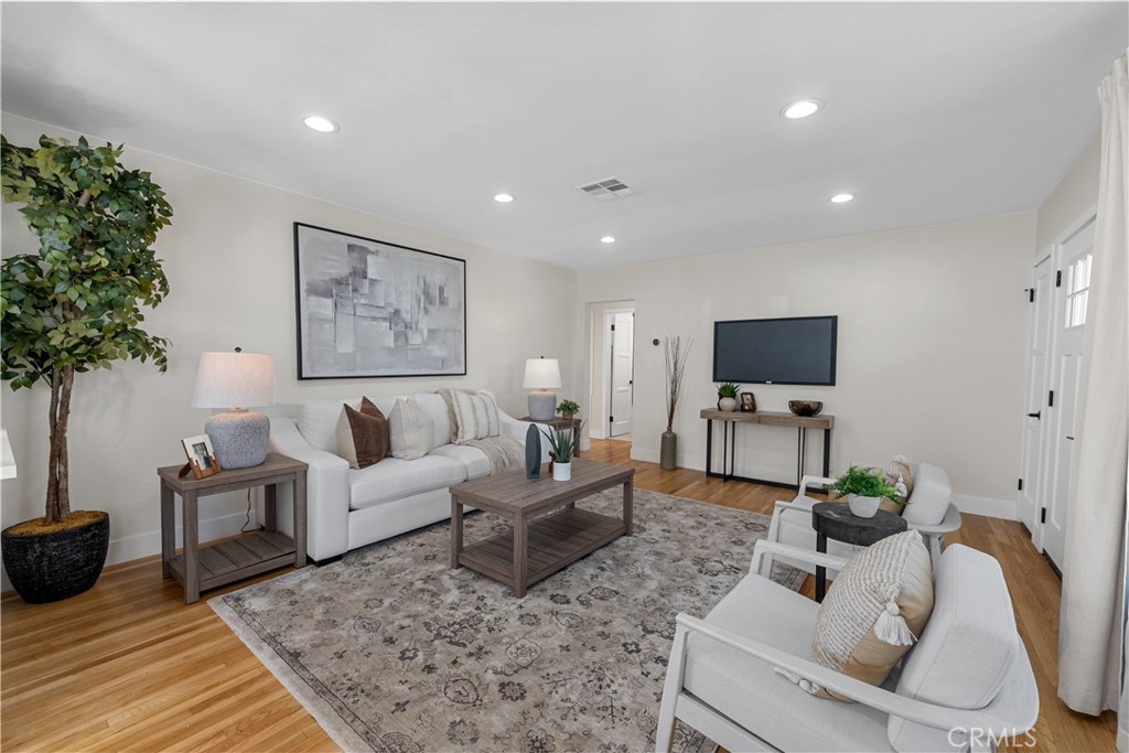 130 -132 S Lime Street