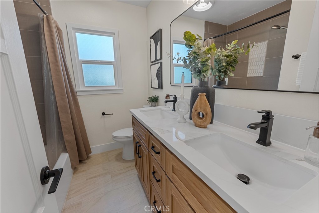 130 -132 S Lime Street