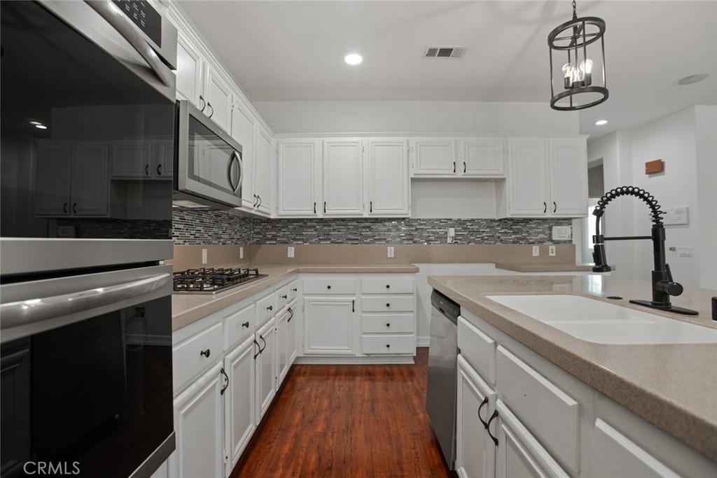 1605 Rivendel Drive