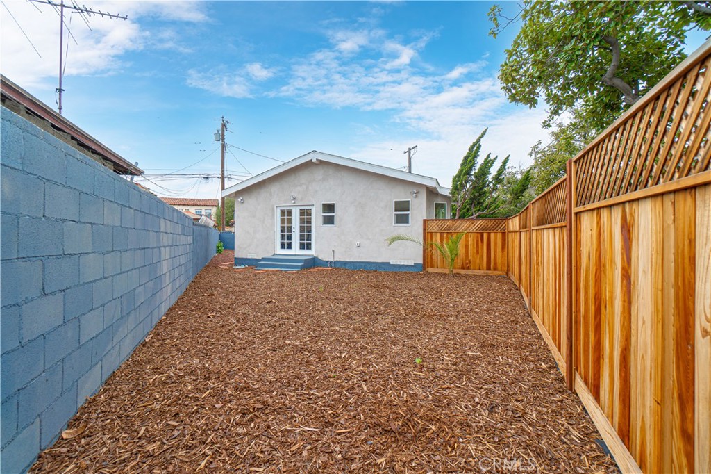 5478 E Pacific Coast