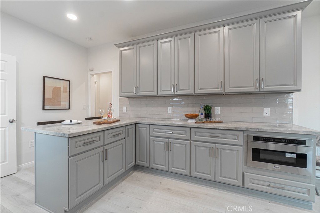 5478 E Pacific Coast