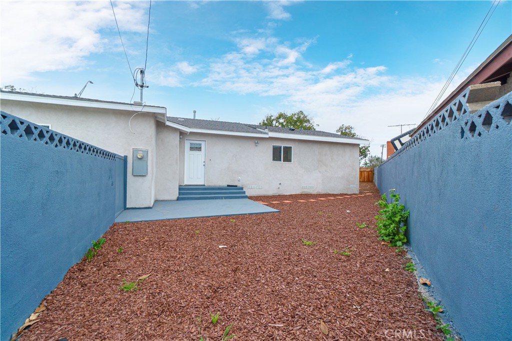 5478 E Pacific Coast