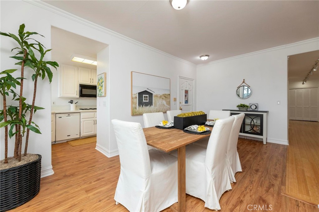 2212 S Alma Street Unit: 3