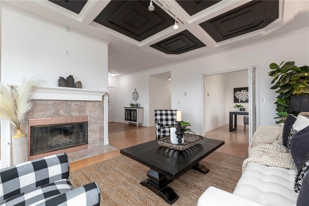 2212 S Alma Street Unit: 3