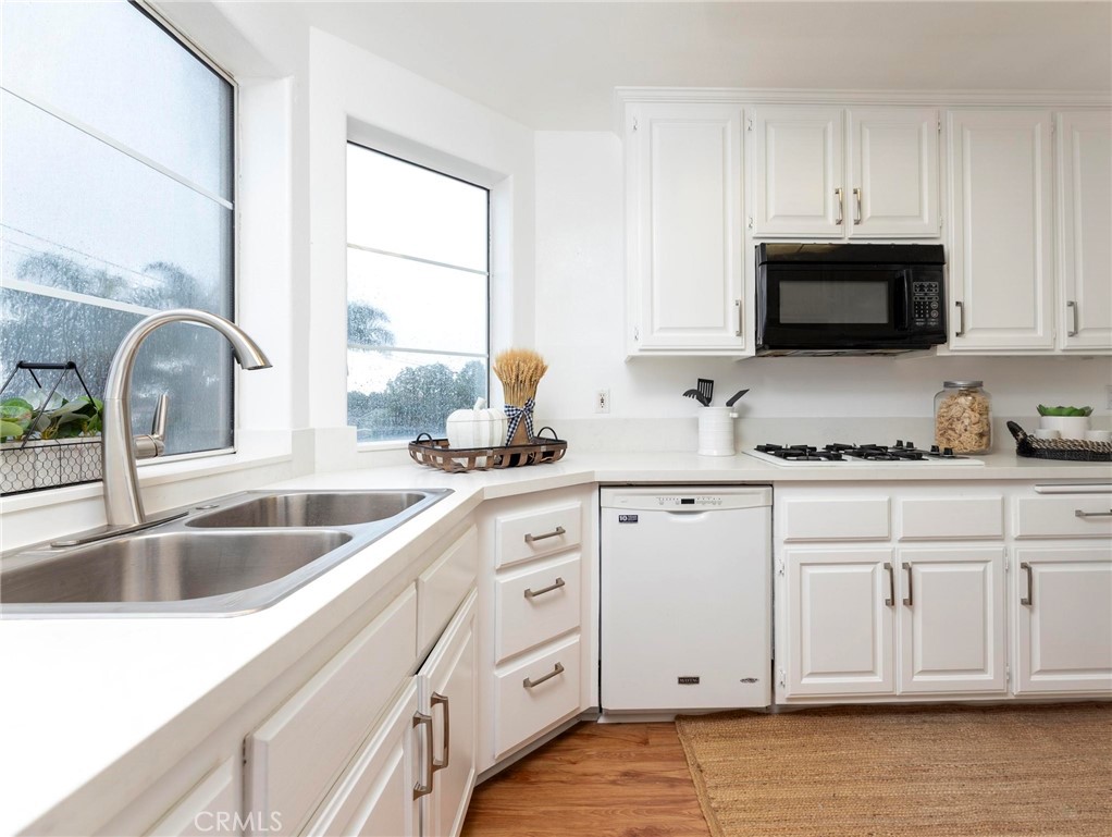 2212 S Alma Street Unit: 3