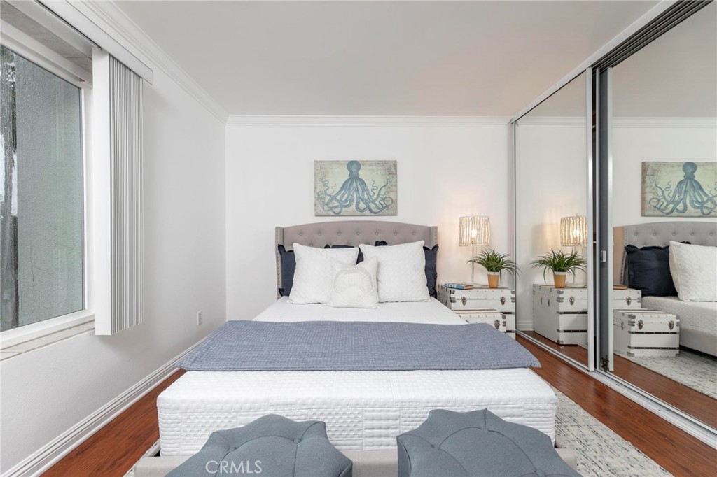 200 S Catalina Avenue Unit: 202