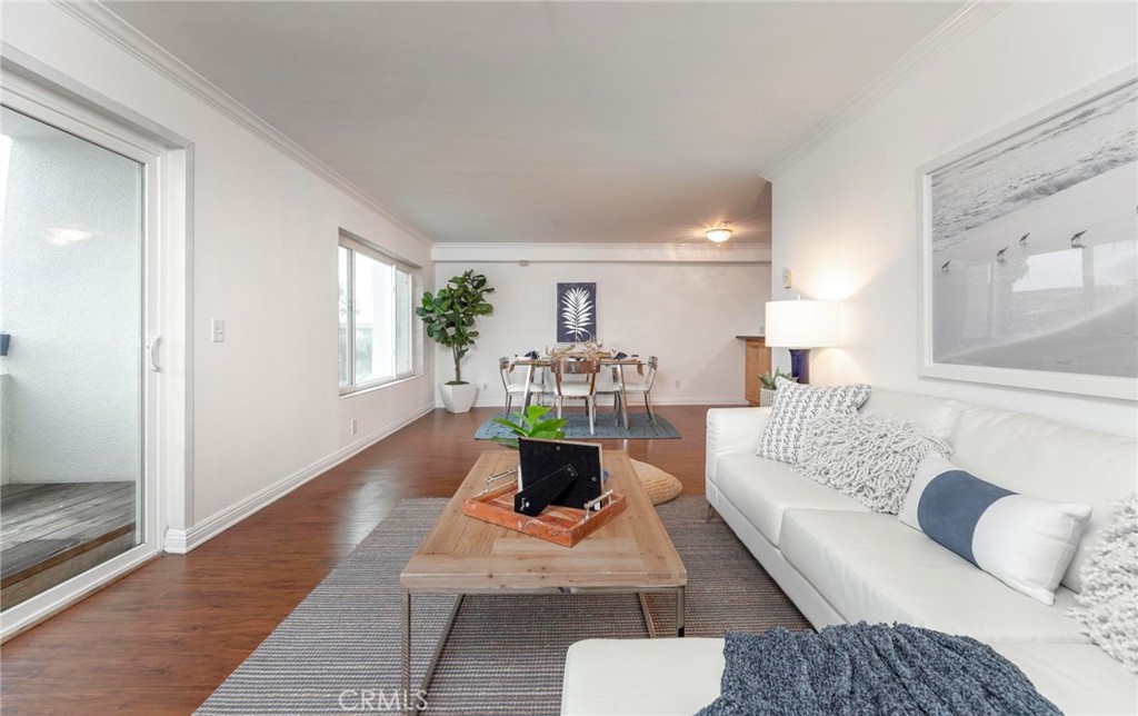 200 S Catalina Avenue Unit: 202