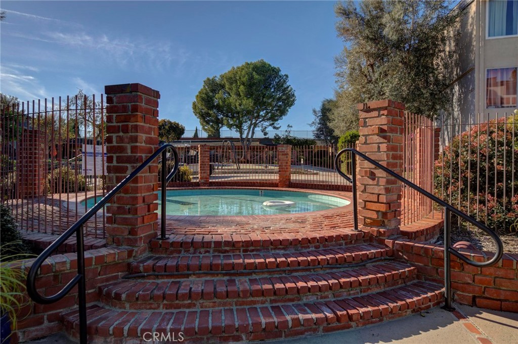 6315 Green Valley Circle Unit: 200