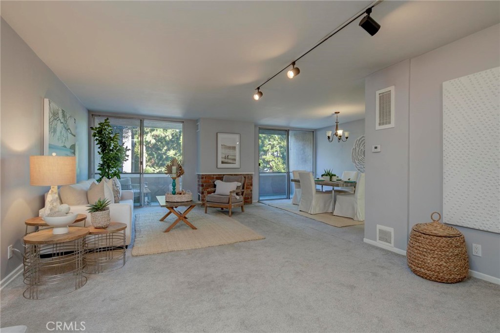 6315 Green Valley Circle Unit: 200