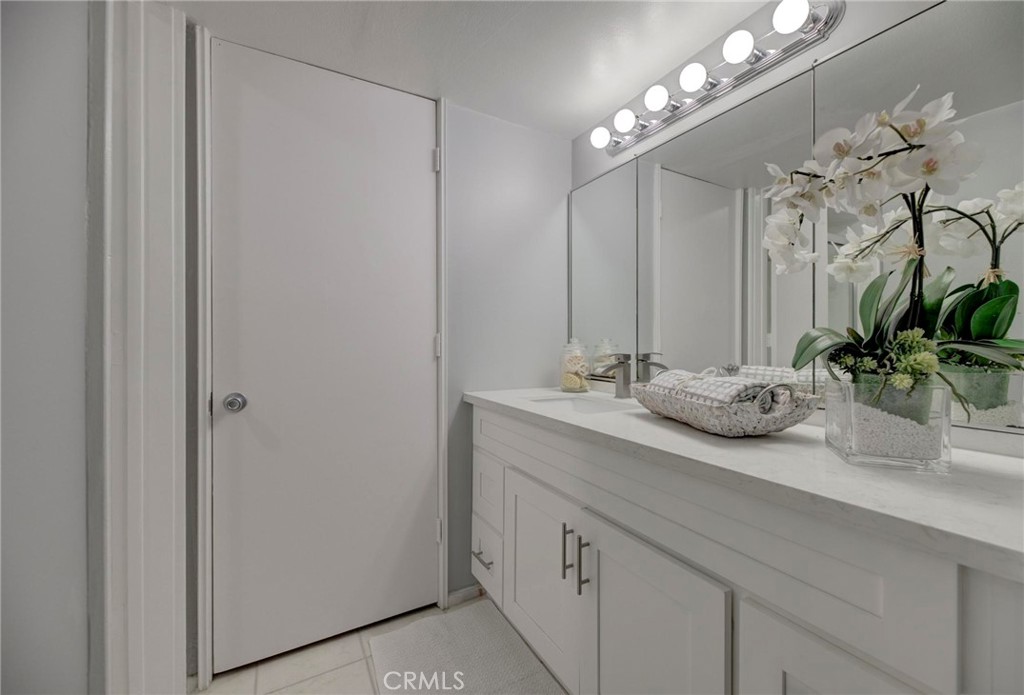 6315 Green Valley Circle Unit: 200