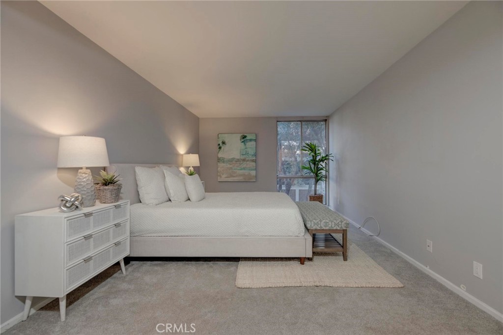 6315 Green Valley Circle Unit: 200