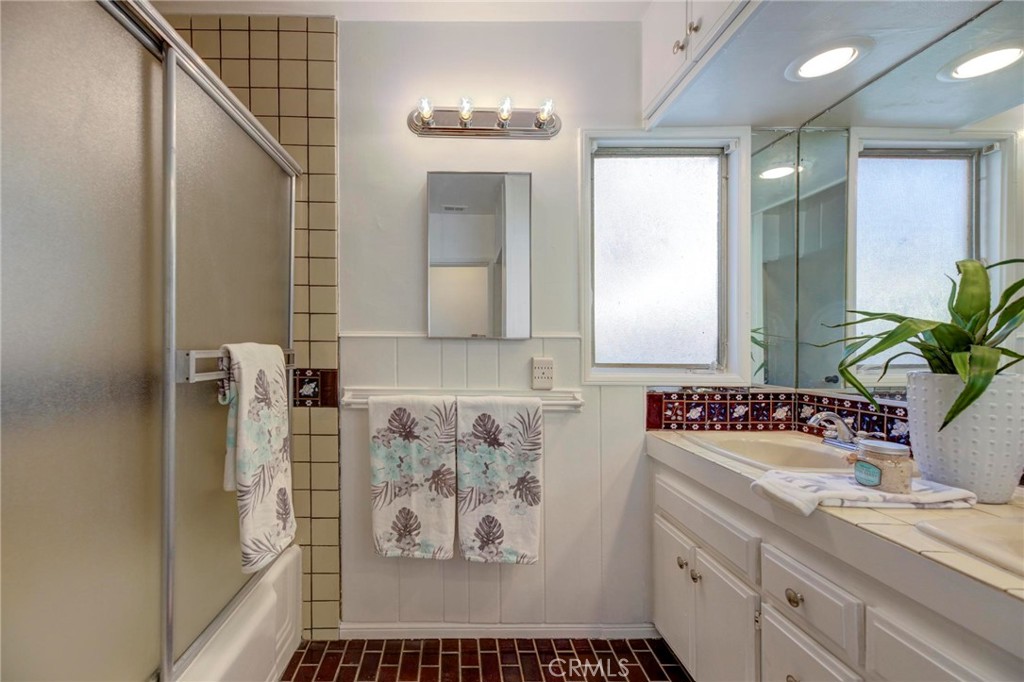 2854 El Dorado Street