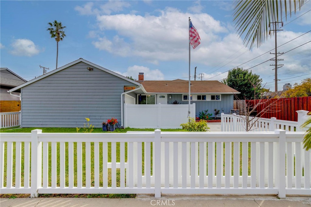 6406 E Fairbrook Street