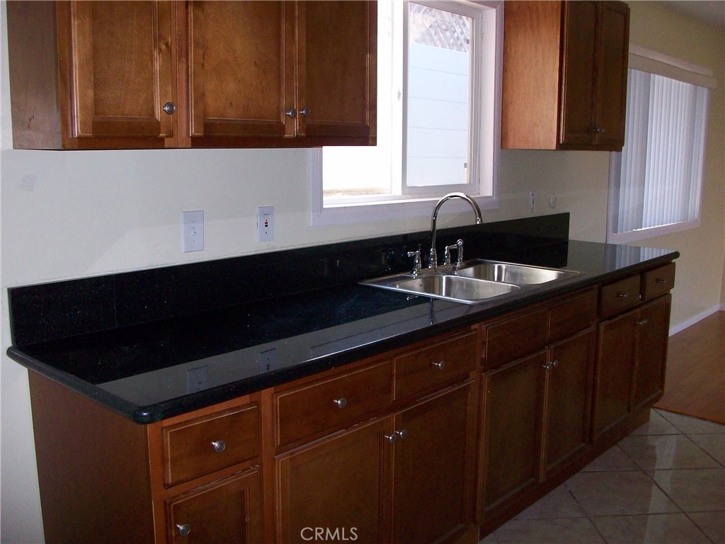 1206 N Park Western Drive