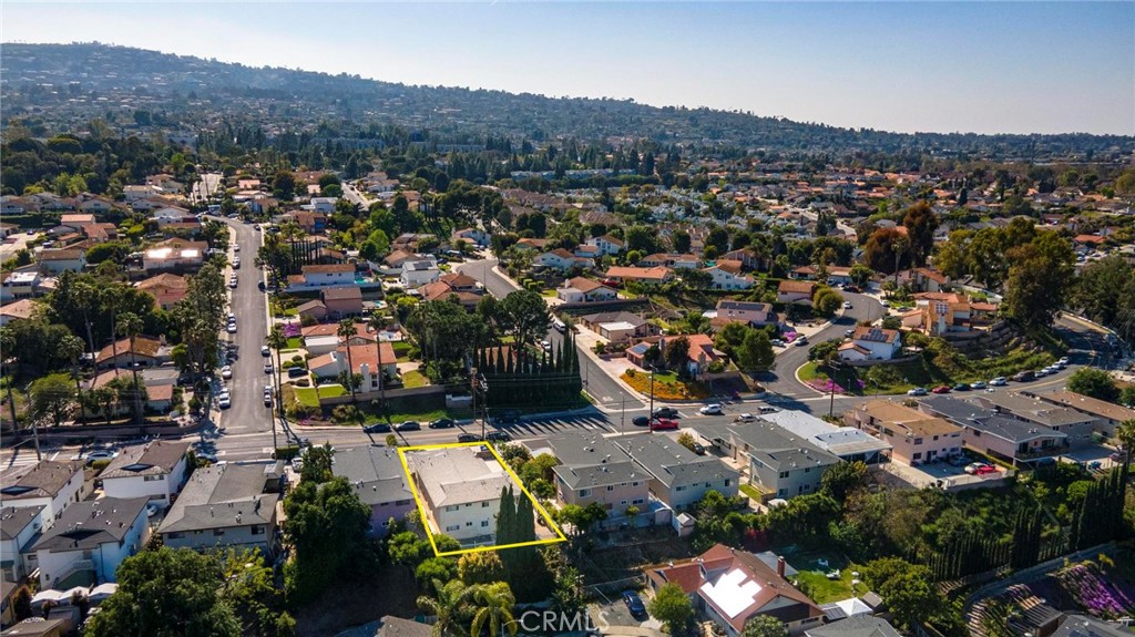 1206 N Park Western Drive