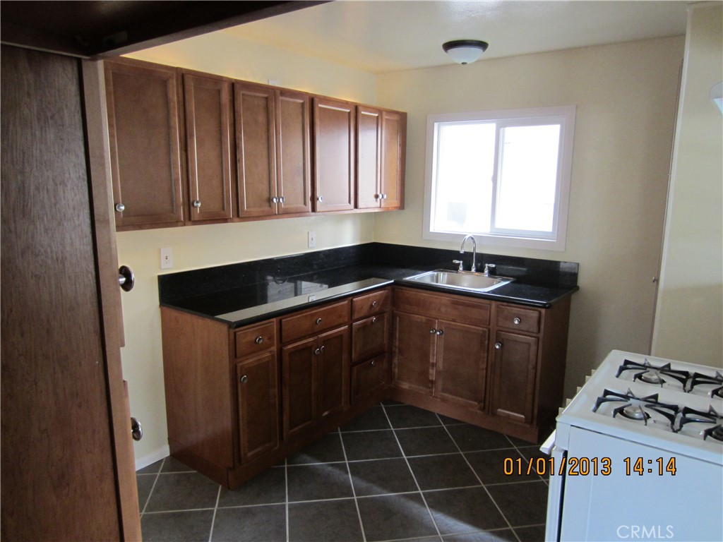 1206 N Park Western Drive