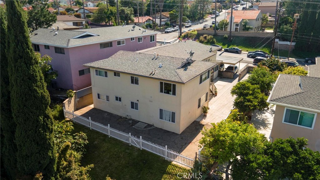 1206 N Park Western Drive