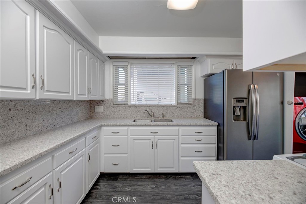 3414 S Centinela Avenue