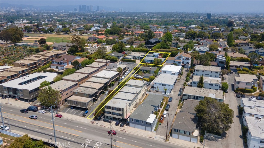 3414 S Centinela Avenue