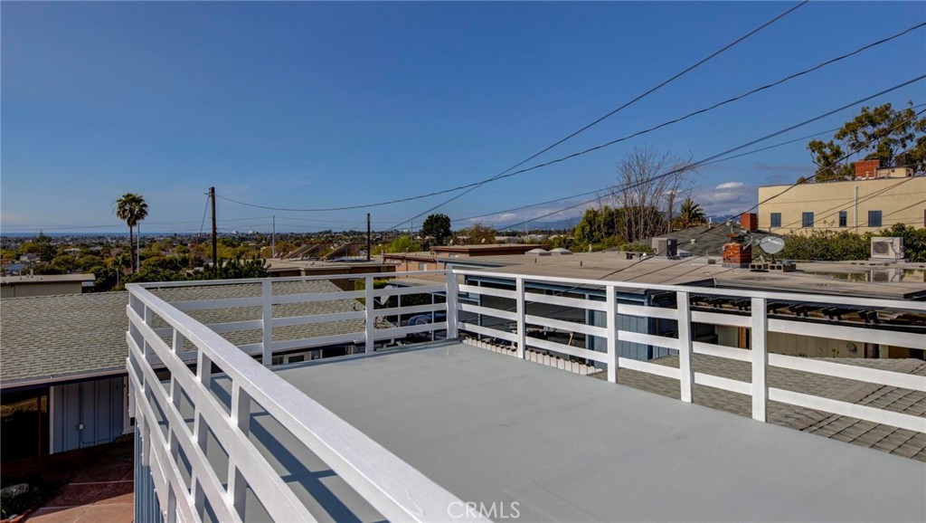 3414 S Centinela Avenue