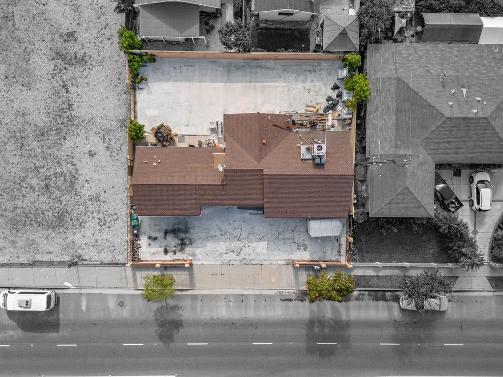 22118 Avalon Boulevard