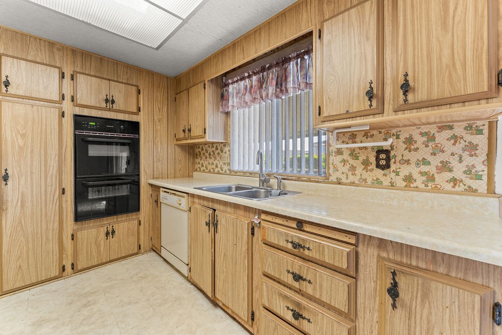 1065 Lomita Boulevard 97