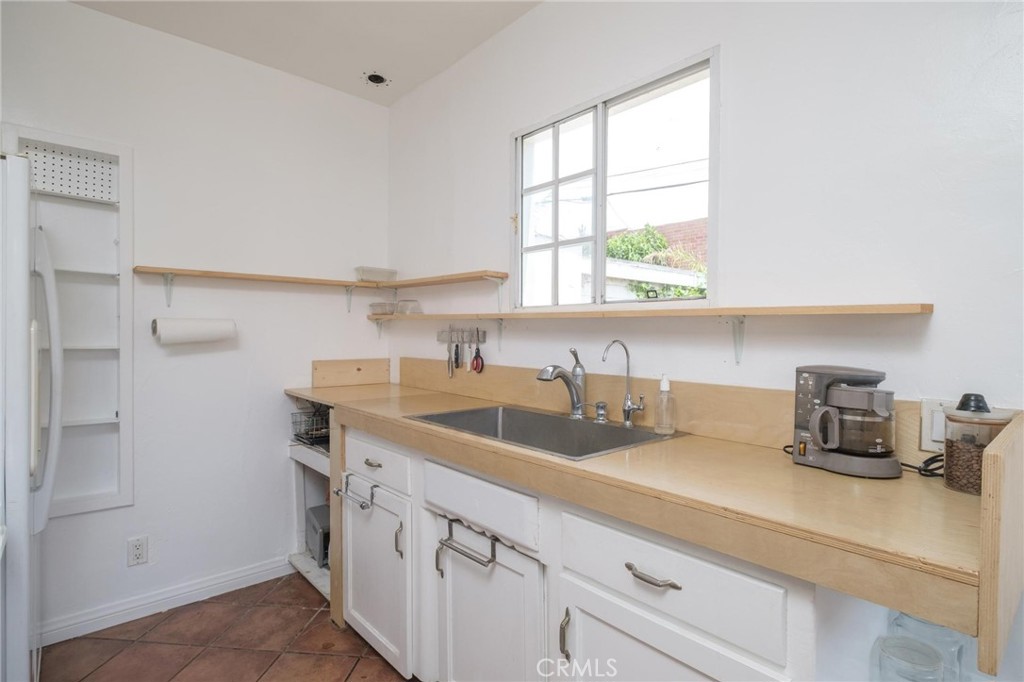 1974 Chariton Street