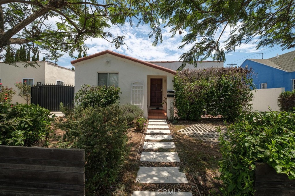 1974 Chariton Street