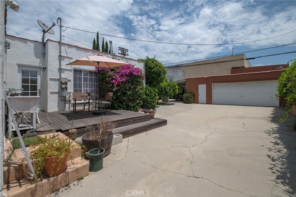 1974 Chariton Street