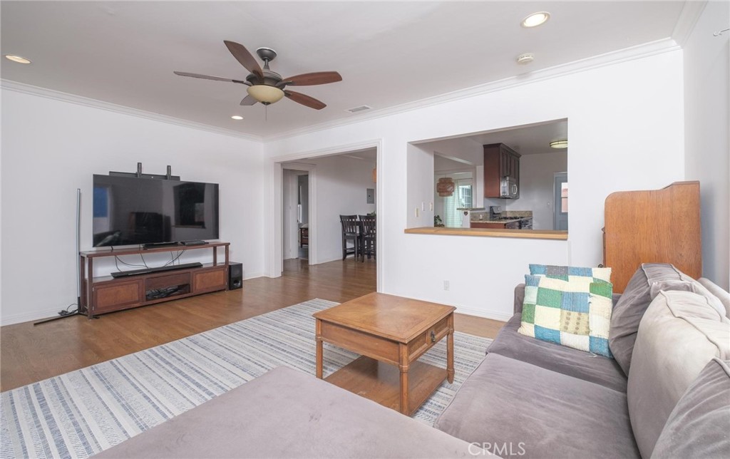 1974 Chariton Street