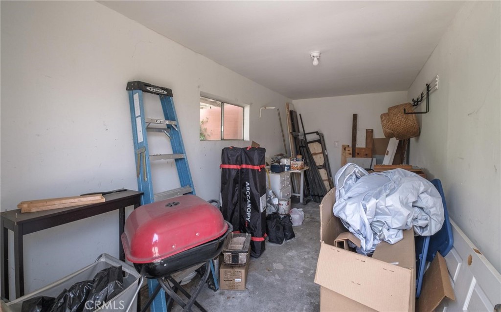 1974 Chariton Street