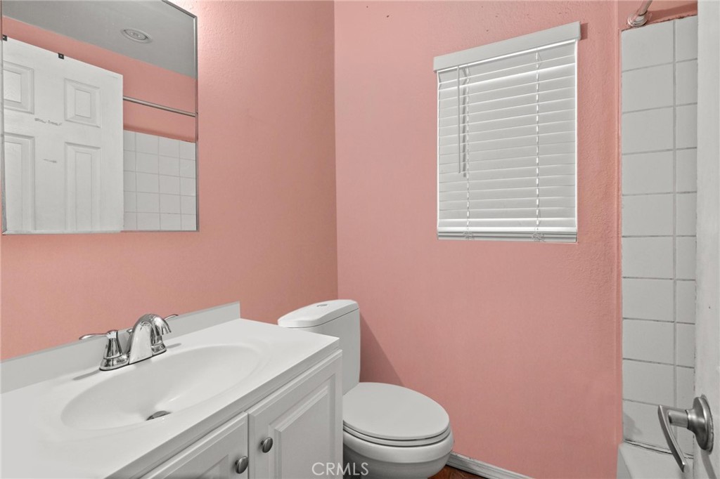 2616 W Billings Street