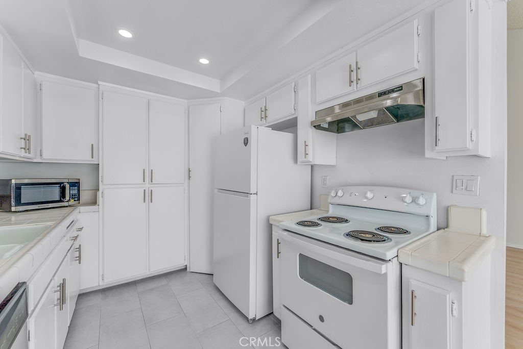 15000 Halldale Avenue 201