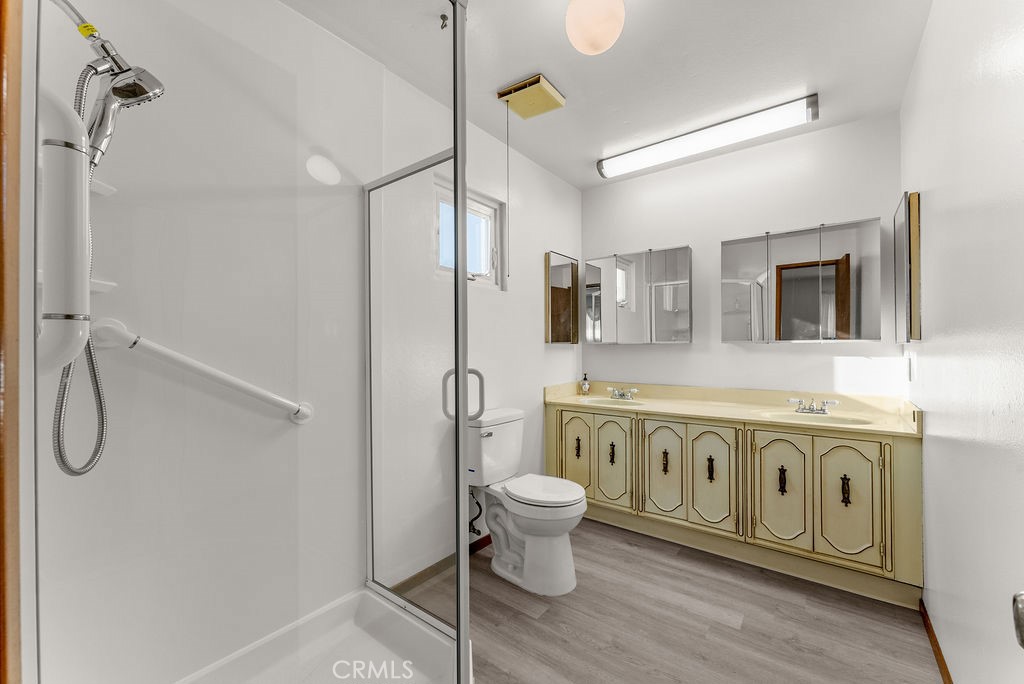 2915 W Carson Street