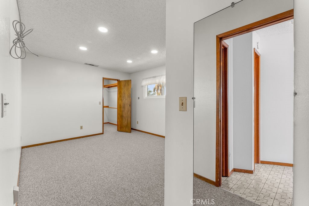 2915 W Carson Street