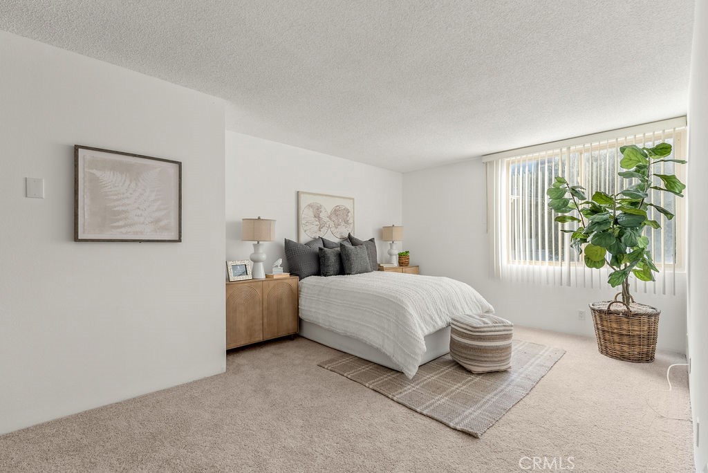 6542 Ocean Crest Drive C212