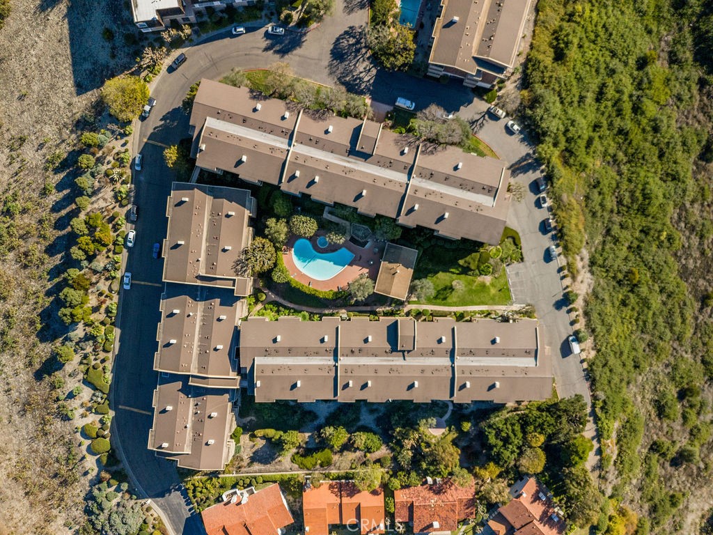 6542 Ocean Crest Drive C212