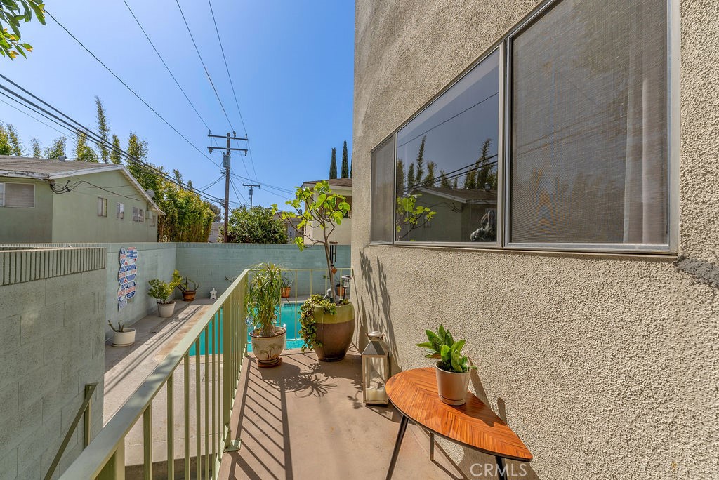 334 Gladys Avenue 103