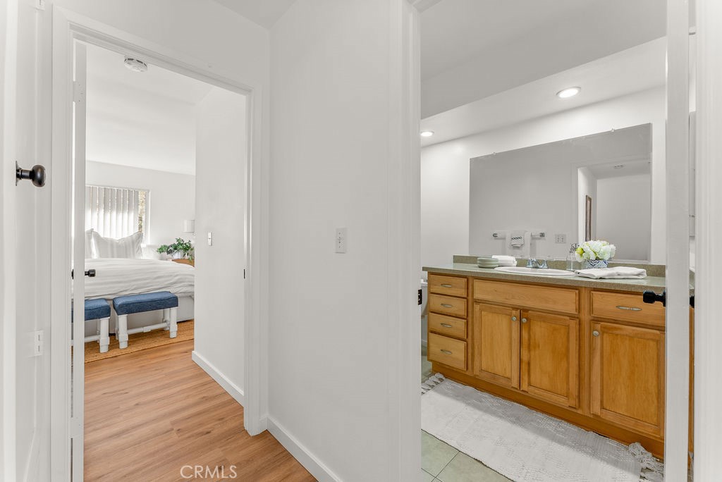 27926 Ridgebluff Court