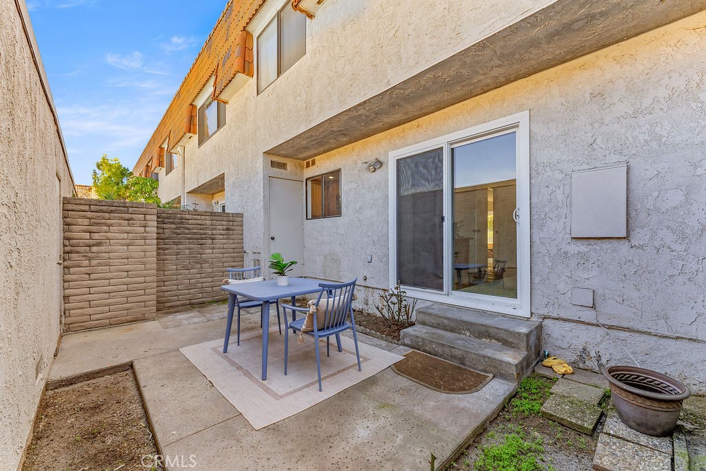 27926 Ridgebluff Court