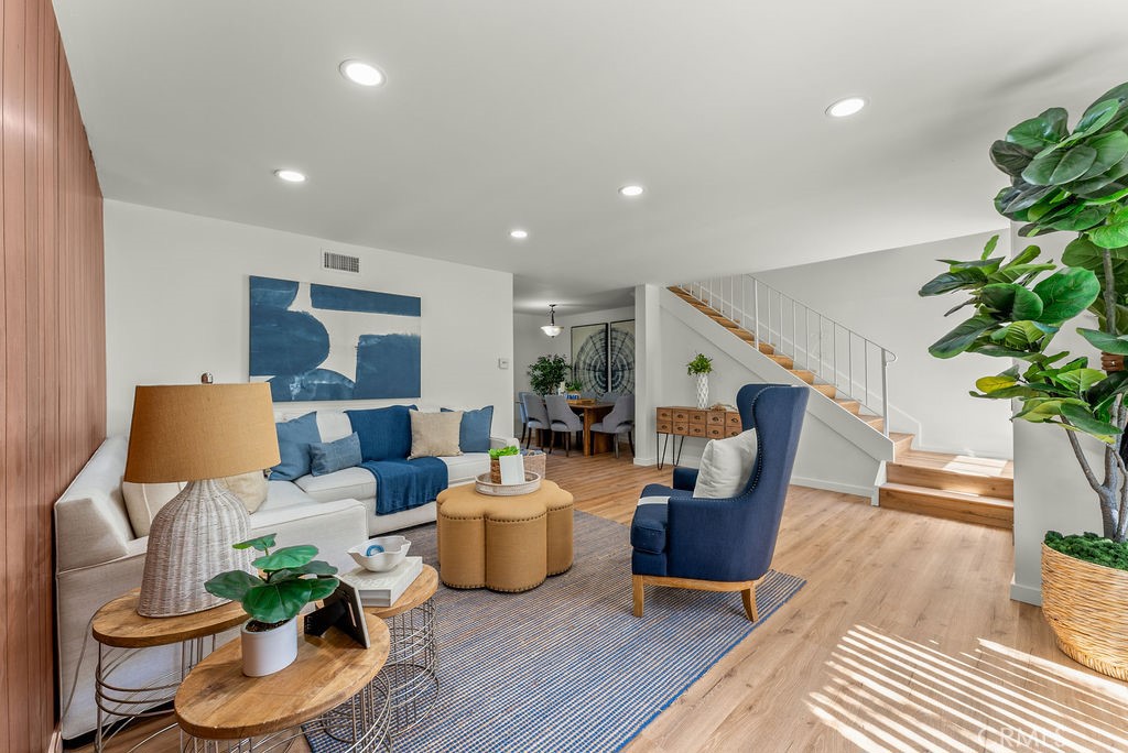 27926 Ridgebluff Court